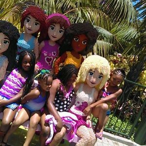 Meet your Posher, Eleanor